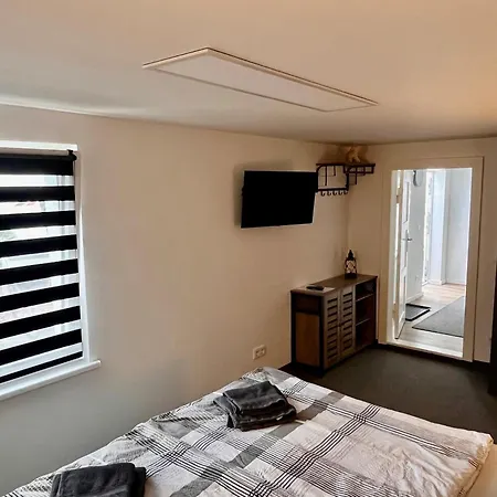 Apartment Secra Exclusive Gästezimmer *